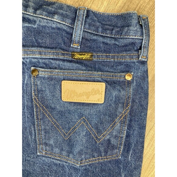 Vintage Wrangler Denim Blue Jeans Cowboy Cut Made in USA 13MWZ Sz 35x30 - Picture 3 of 7